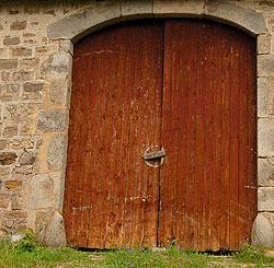 porte de ferme du Haut-Pilat