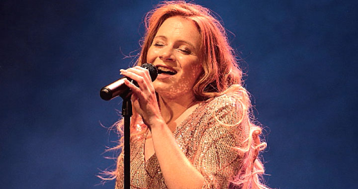 Laelle Hommage à Dalida