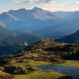 Les Alpes, ambiamces des Cimes
Document Terre